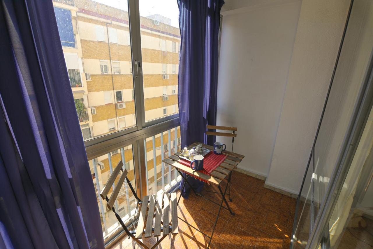 Rentalsevilla Apartamento Luminoso Con 3 Dormitorios Екстериор снимка